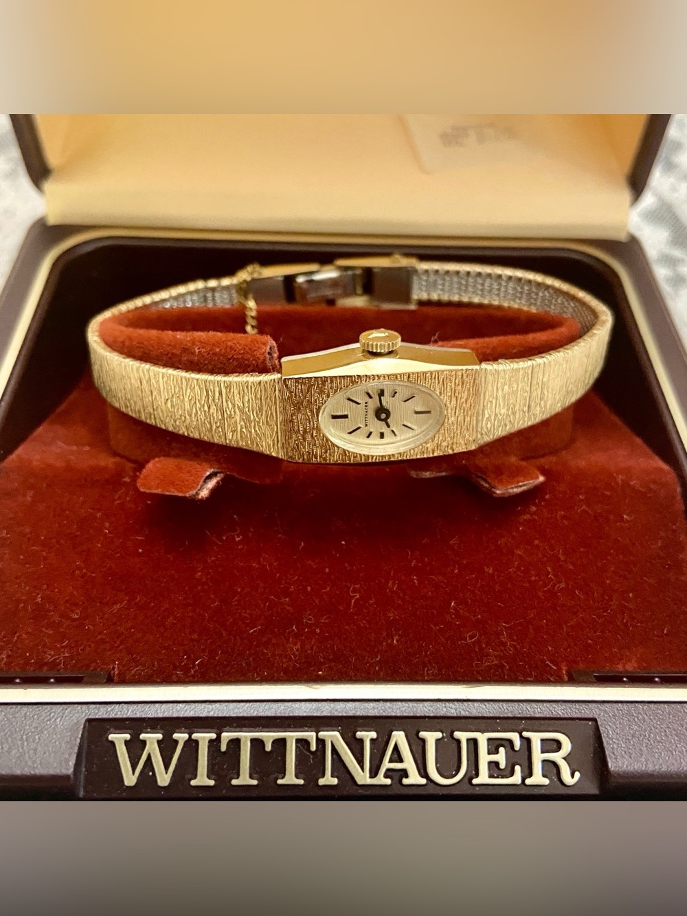 Longines, Wittnauer Swiss Made Mechanical Gold Ladies Watch with Original Box